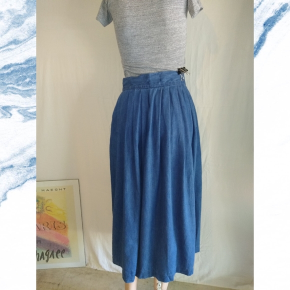 Jones for Dallas Skirts 8s Button Down High Waisted Midi Denim